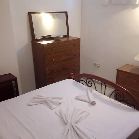 Naxos Castle House Lägenhet *