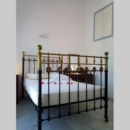 Apartment Naxos Castle House