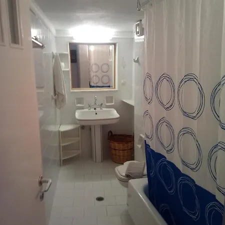 Naxos Castle House * Naxos City