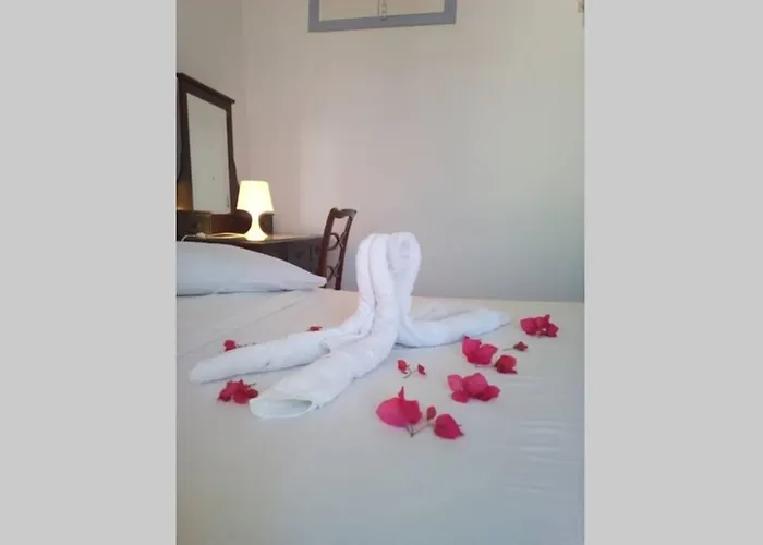 شقة Naxos Castle House *