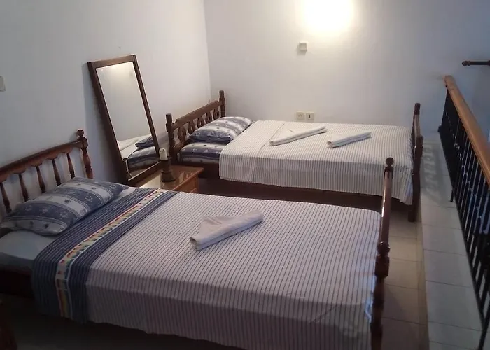 شقة Naxos Castle House